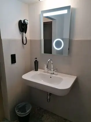 Comfort Dört Kişilik Oda