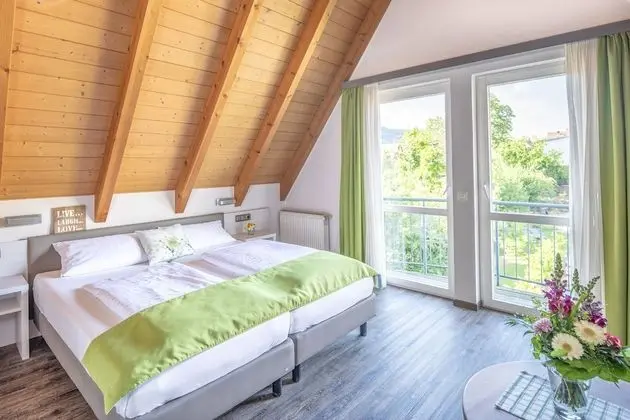 İki Ayrı Yataklı Oda, 1 Çift Kişilik Yatak, Sigara İçilmez, Özel Banyo