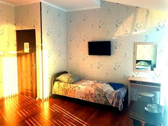 Standard Üç Kişilik Oda, Avlu