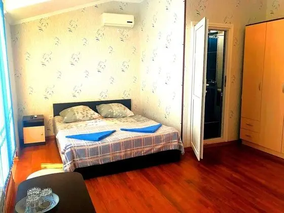 Standard Üç Kişilik Oda, Avlu