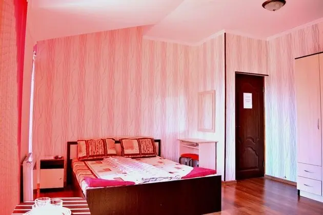 Standard Üç Kişilik Oda, Avlu