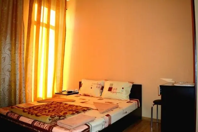 Standard Üç Kişilik Oda, Avlu