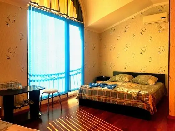 Standard Üç Kişilik Oda, Avlu