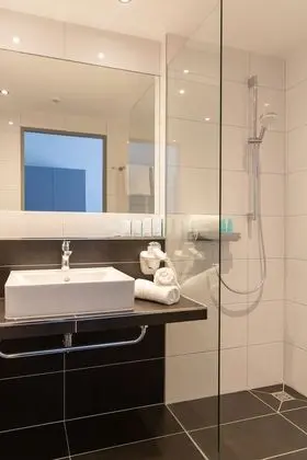 Standard Tek Büyük Yataklı Oda, Engellilere Uygun
