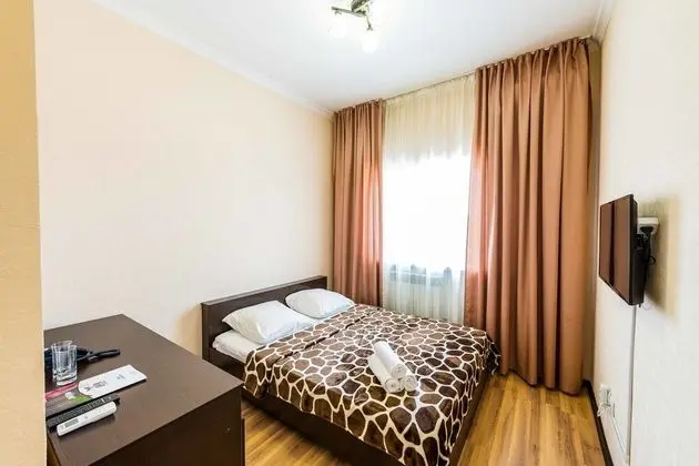 Basic Tek Büyük Yataklı Oda