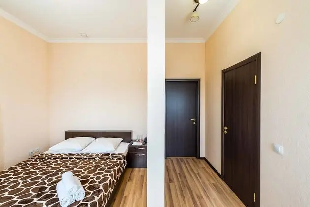 Basic Tek Büyük Yataklı Oda