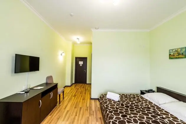 Basic Tek Büyük Yataklı Oda