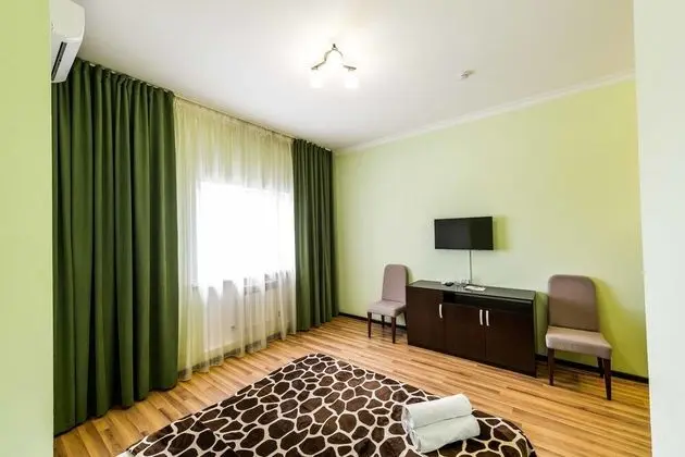 Basic Tek Büyük Yataklı Oda