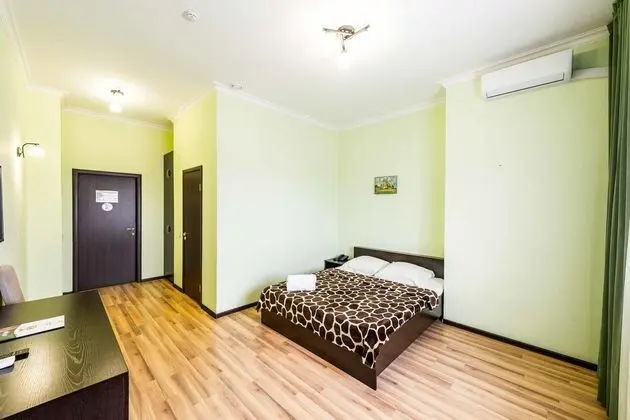 Grand Tek Büyük Yataklı Oda