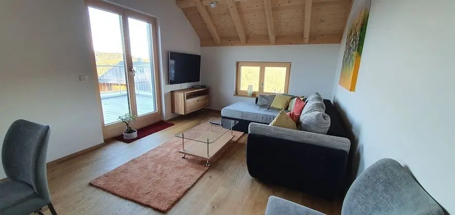 Family Apart Daire, Teras