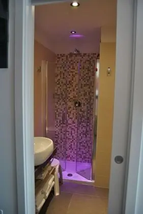 Tek Kişilik Oda