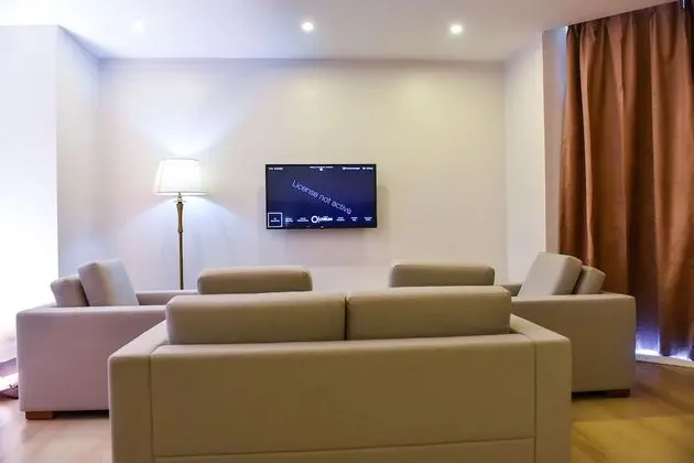 Executive Stüdyo Süit, 1 En Büyük (King) Boy Yatak, Sigara İçilmez, Golf Manzaralı