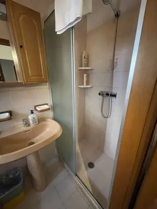 Deluxe Üç Kişilik Oda, Ortak Banyo, Şehir Manzaralı