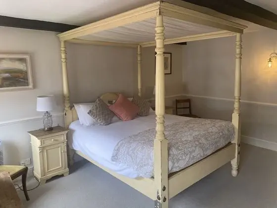 Deluxe Tek Büyük Yataklı Oda, Banyolu/Duşlu (Four Poster - Room 4)