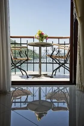 Deluxe Tek Büyük Yataklı Oda, Deniz Manzaralı