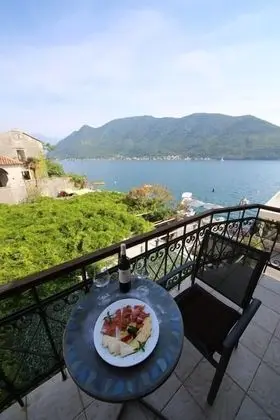 Tek Büyük Yataklı Oda, Deniz Manzaralı