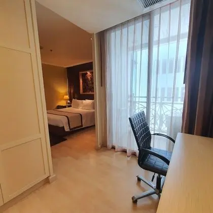 Grand One Bedroom Suites
