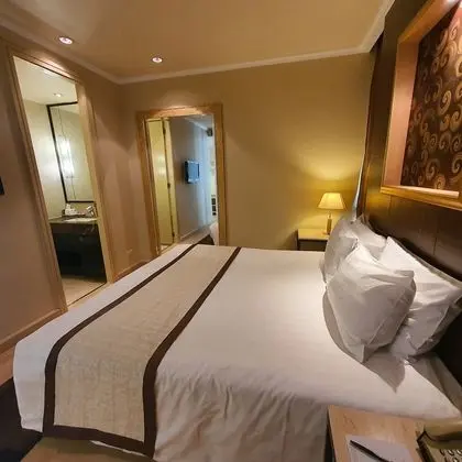 Grand One Bedroom Suites