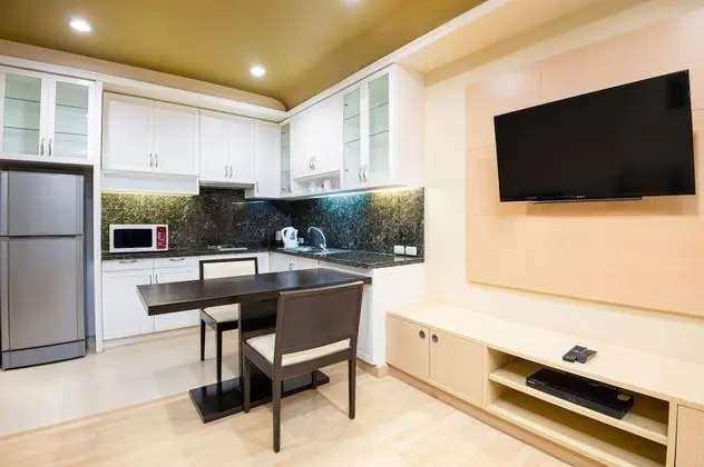 Grand One Bedroom Suites