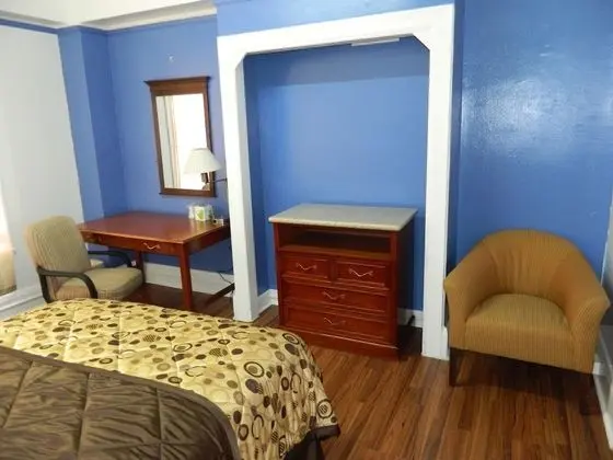 Standard Oda, 1 Büyük (Queen) Boy Yatak, Özel Banyo