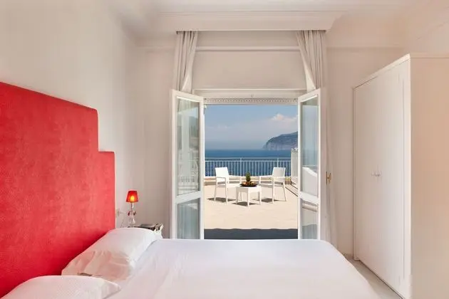 1 Çift Kişilik Veya 2 Tek Kişilik Yatak Sea View