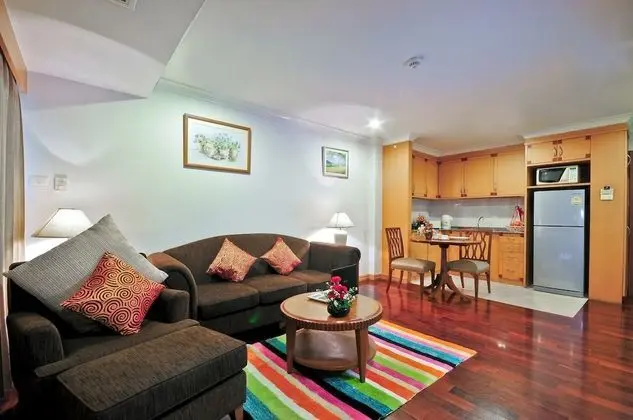 Executive Suite One-Bedroom with Balcony