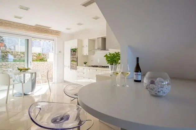 Villa, Sigara İçilebilir