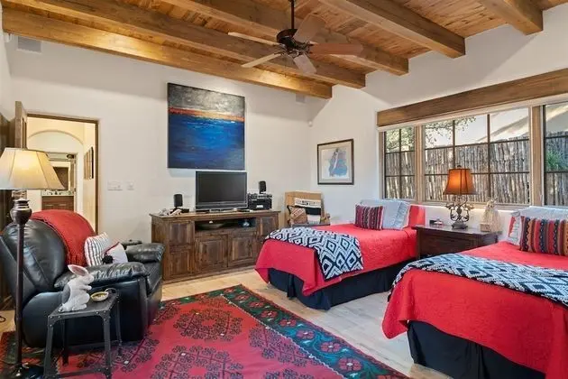 Ev (Adobe Dream - Luxury East Side Adobe )