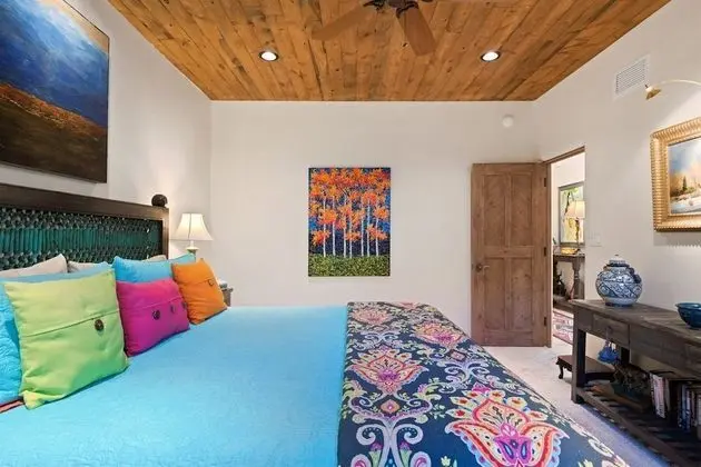 Ev (Adobe Dream - Luxury East Side Adobe )