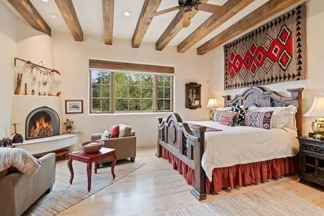 Ev (Adobe Dream - Luxury East Side Adobe )
