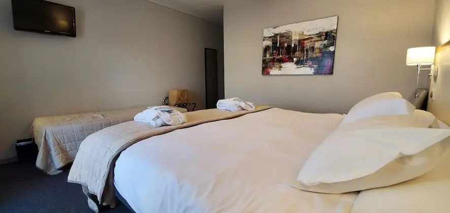 Luxury Tek Büyük Yataklı Oda