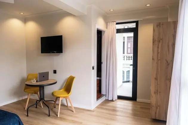 Tek Büyük Yataklı Oda (Exterior)