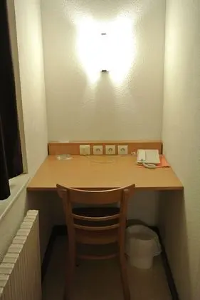 Tek Kişilik Oda