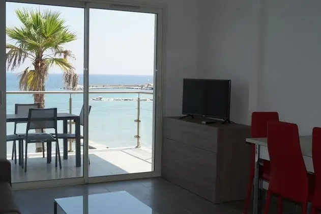 Apart Daire, 1 Yatak Odası, Koy Manzaralı