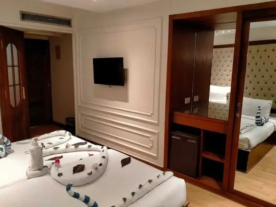 Standard Tek Büyük veya İki Ayrı Yataklı Oda