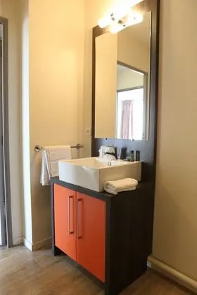 Stüdyo, 2 Tek Kişilik Yatak, Küçük Mutfak