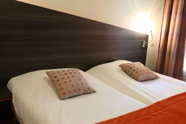 Stüdyo, 2 Tek Kişilik Yatak, Küçük Mutfak