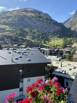 Standard Dört Kişilik Oda, Balkon