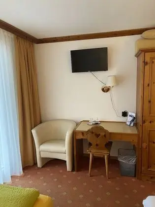 Standard Üç Kişilik Oda, Balkon
