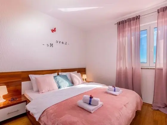 Oda