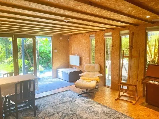 Kır Evi, 1 Büyük (Queen) Boy Yatak