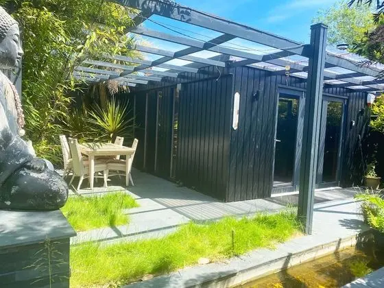Kır Evi, 1 Büyük (Queen) Boy Yatak