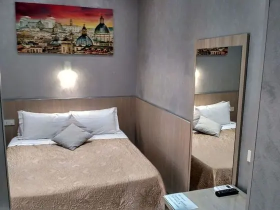 Economy Tek Büyük Yataklı Oda