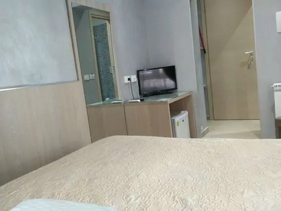 Economy Tek Büyük Yataklı Oda