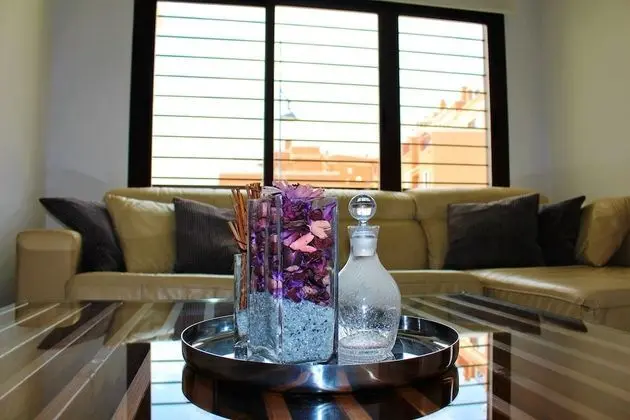 Design Ev, 4 Yatak Odası, Havuz Kullanımı, Denize Bakan