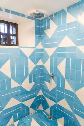 Ortak Ranzalı Oda, Karma Ranzalı Oda, Ortak Banyo (1)