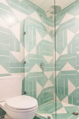 Ortak Ranzalı Oda, Karma Ranzalı Oda, Ortak Banyo (1)