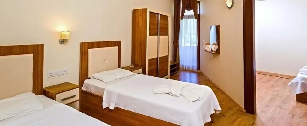 Tek Büyük Yataklı Oda
