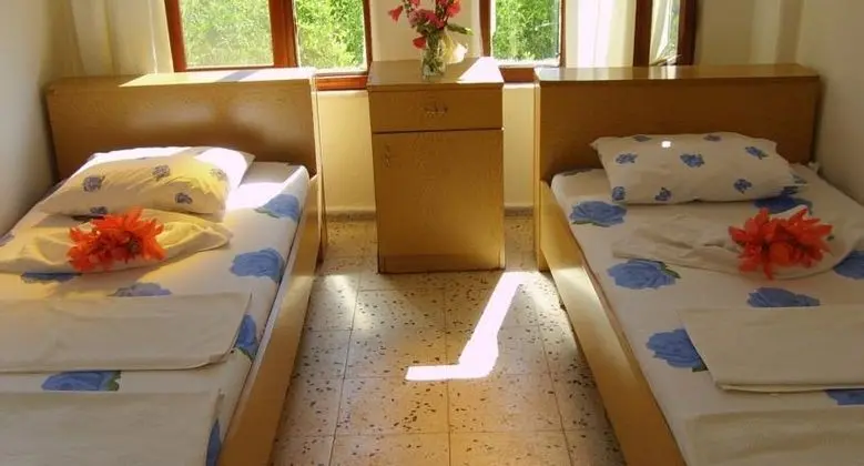 Standart Oda, Bahçe Manzaralı
