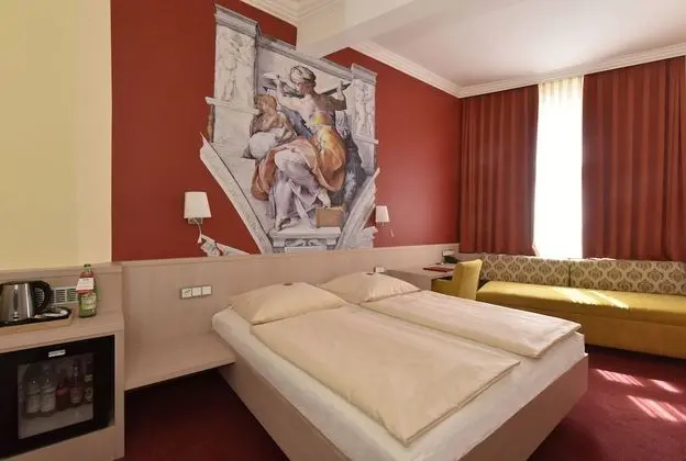Deluxe Tek Büyük Yataklı Oda